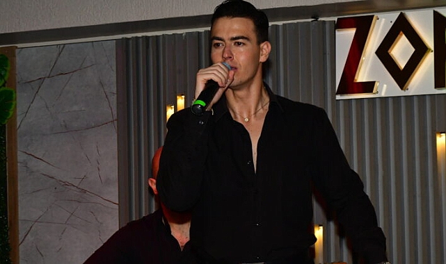 Zorba Taverna’da Sirtaki Coşkusu! George Klontzas İstanbul’u Salladı